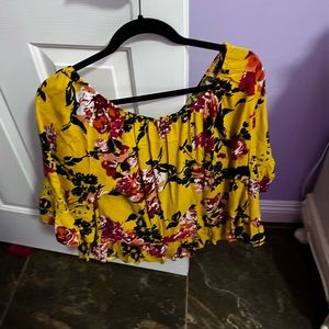 Gently used Womens long sleeve shirt